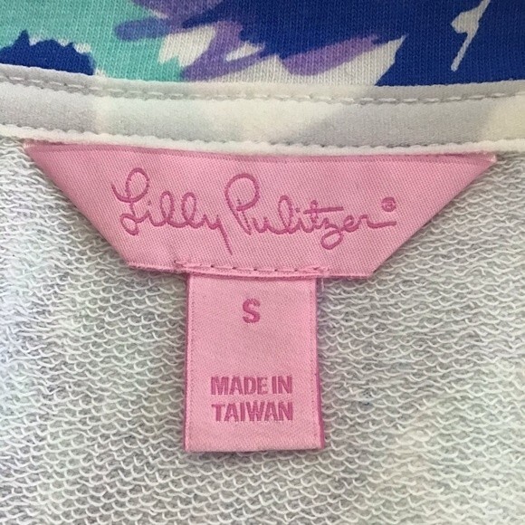 Lilly Pulitzer Skipper Popover Serene Blue Tropi Call Me Pineapple Print  Size S - Picture 5 of 5